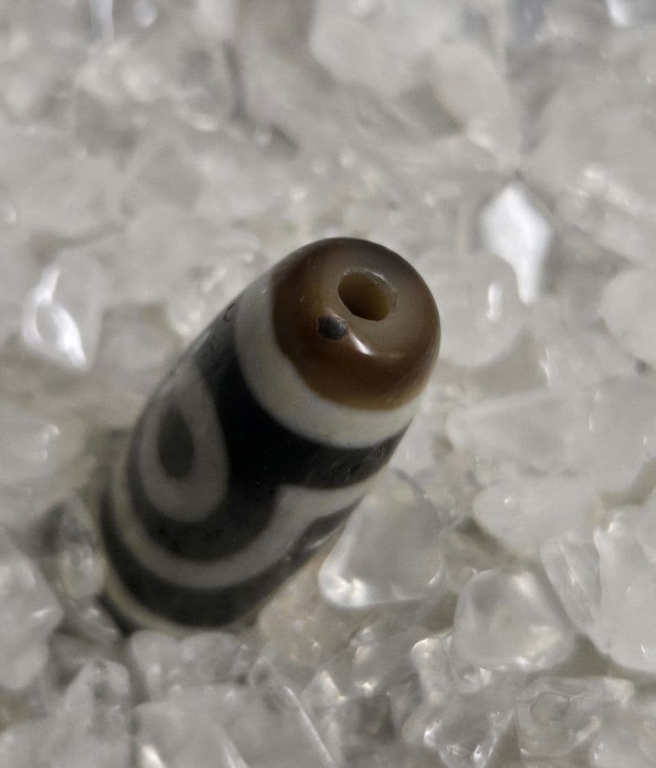 082　天珠　正統派　二眼天珠　dzibeads！