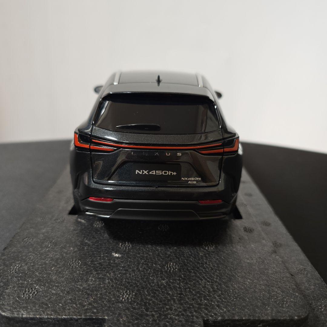 京商　レクサス　NX 450h+ 1/18 ミニカー　グラファイトブラック