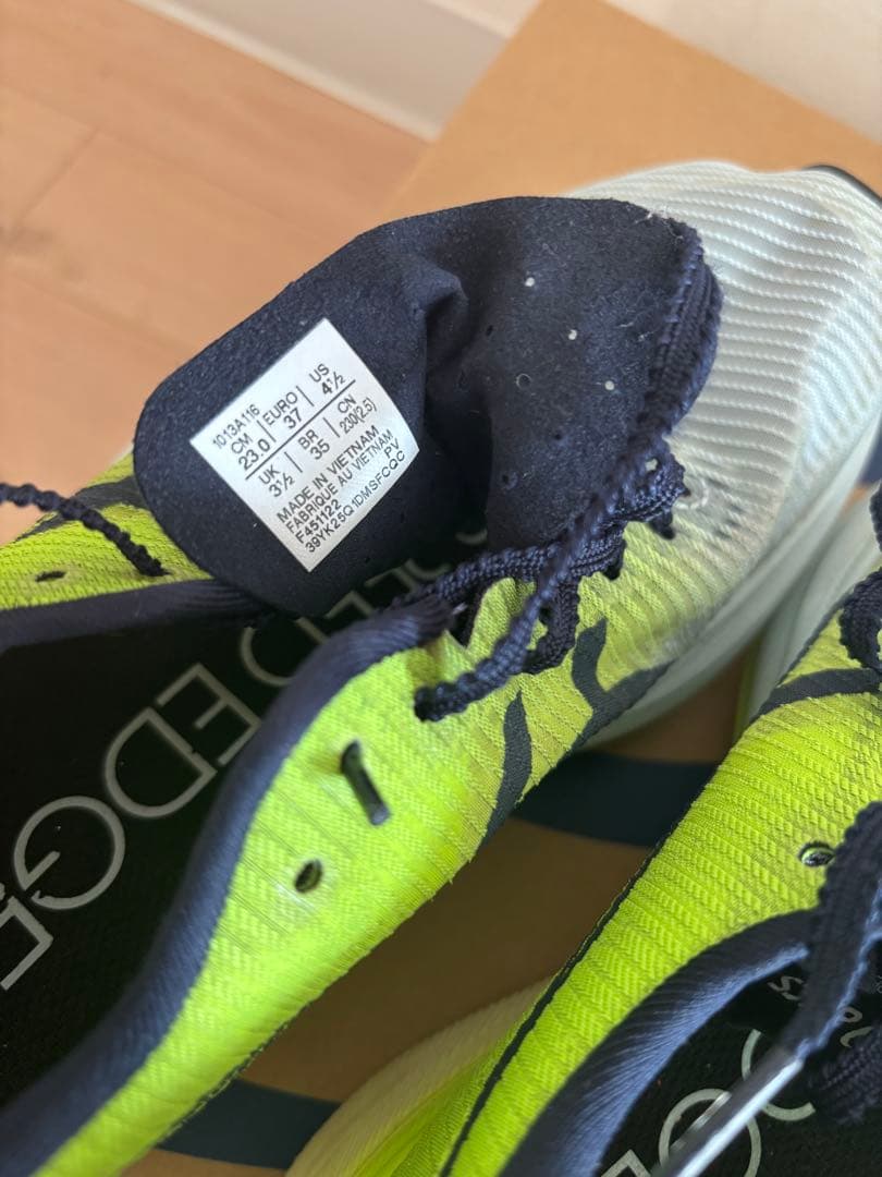 メタスピードエッジプラス 23.0cm