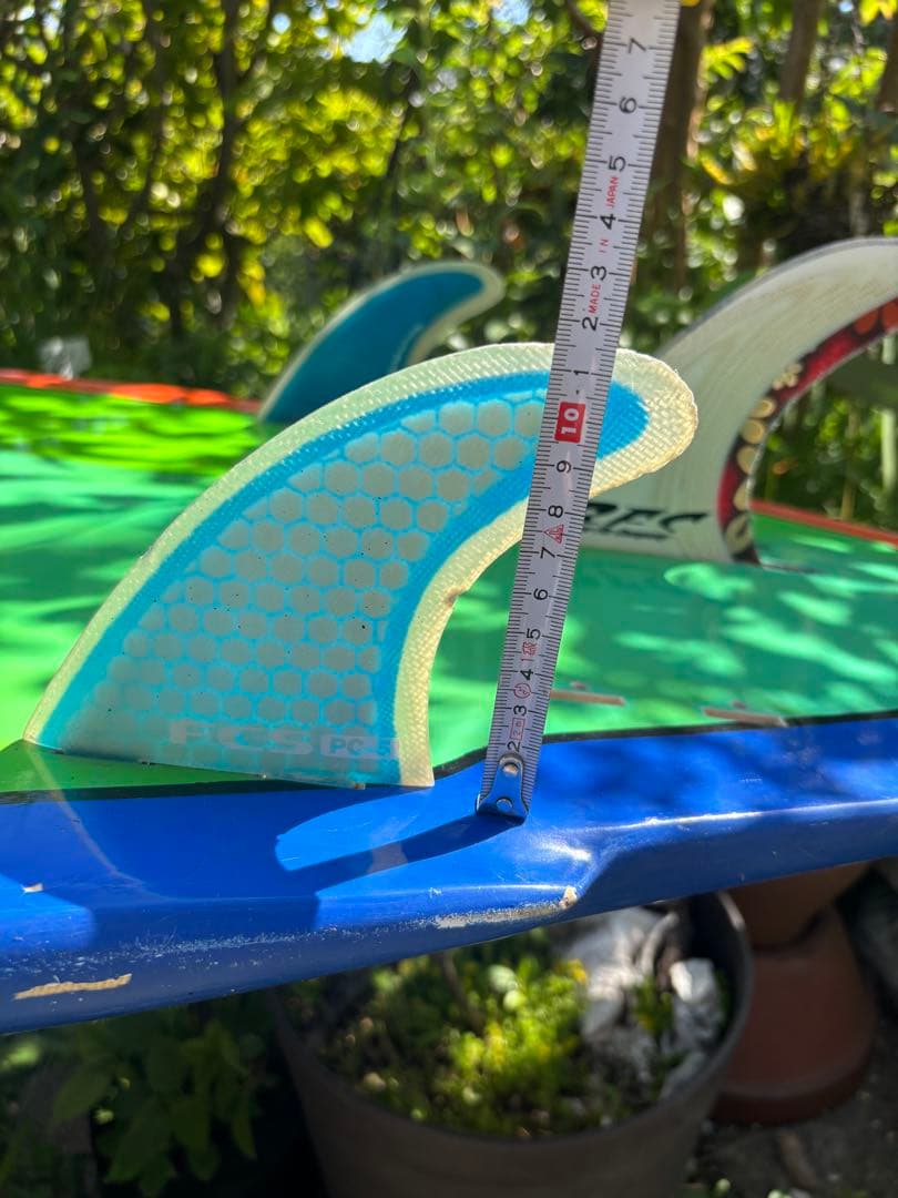 Mark Richards C4 Waterman Signatureリペアー中