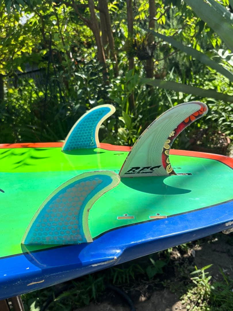 Mark Richards C4 Waterman Signatureリペアー中