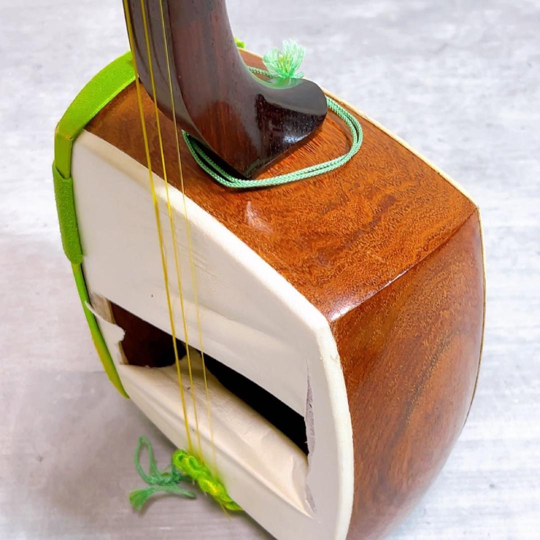 三味線 弦楽器 和楽器　東さわり　 ケース付　②