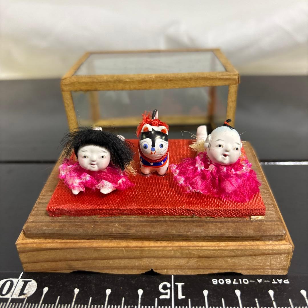 ❷アンティークハイハイ人形こま犬、亀ガラスケース桐箱童子大正昭和初期まとめて
