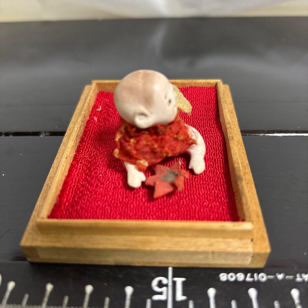 ❷アンティークハイハイ人形こま犬、亀ガラスケース桐箱童子大正昭和初期まとめて