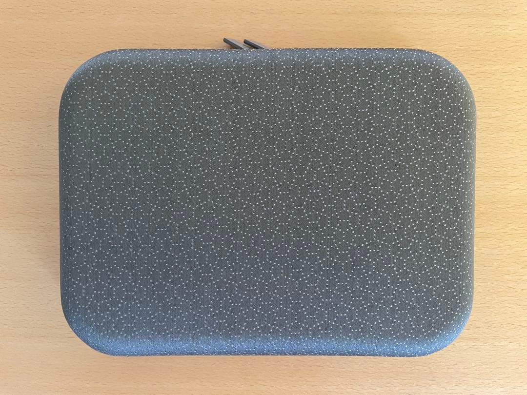 Marc NEWSONアメニティケース カンタス航空（ビジネスクラス用）