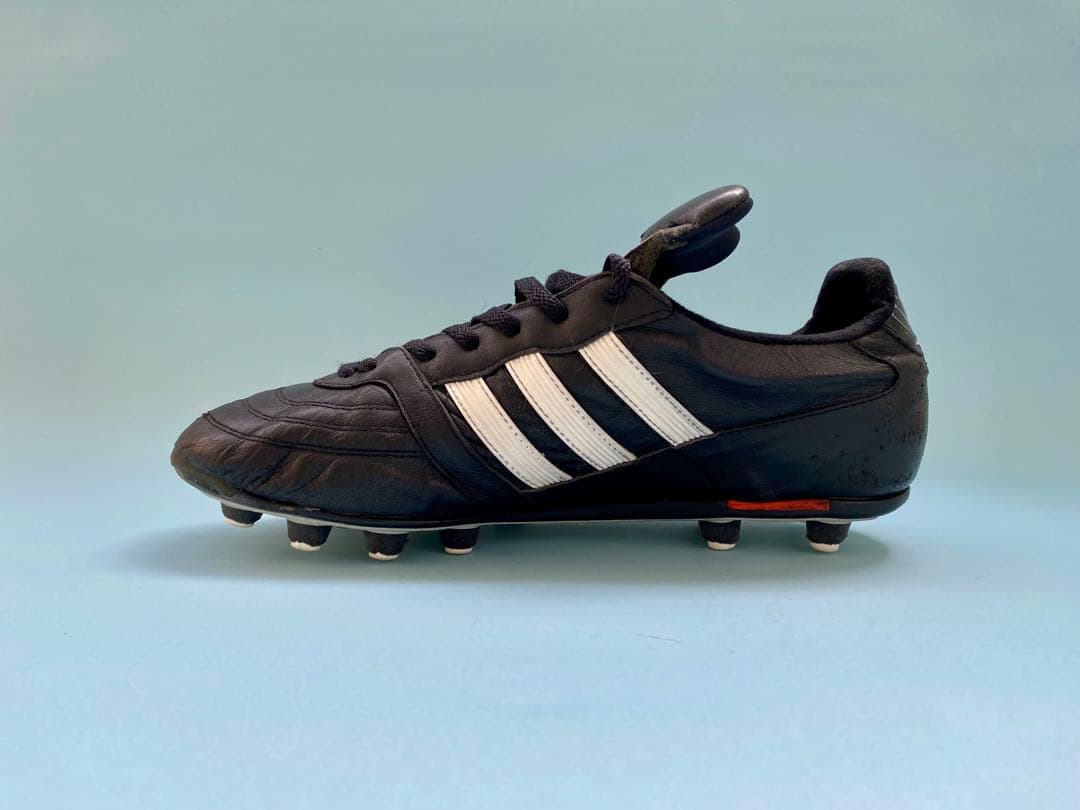 アディダス　セラミックトップ　サッカーシューズ　SC3200