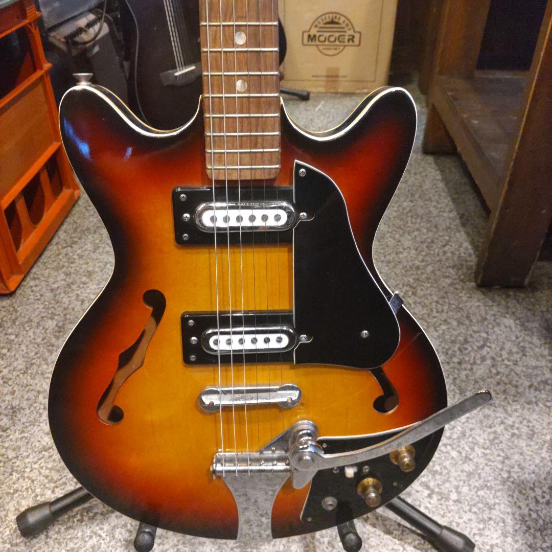 ジャパンヴィンテージ　ビザールギター (管理カ)