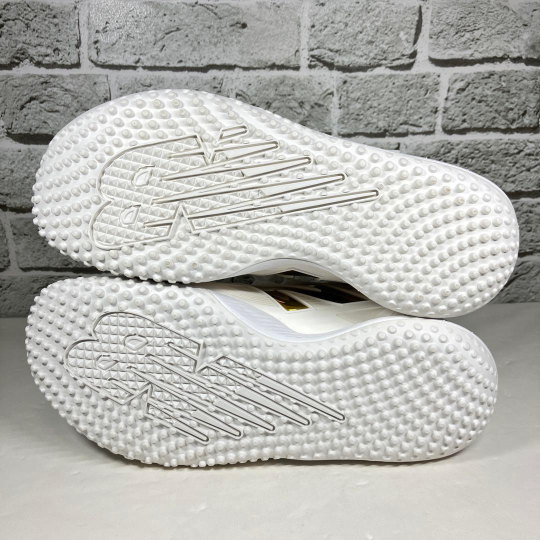 【試着程度】new balance 野球トレーニングシューズ スニーカー 金ロゴ