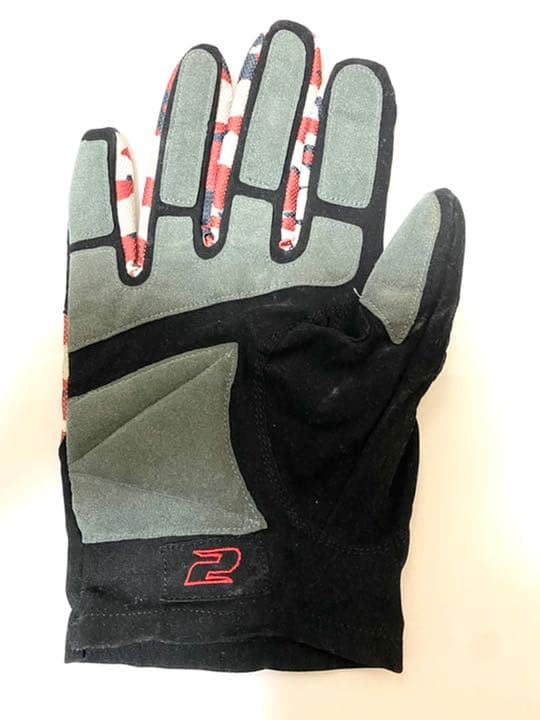 【送料無料】元読売ジャイアンツ 脇谷亮太選手の走塁用手袋　即日発送　値下げ可