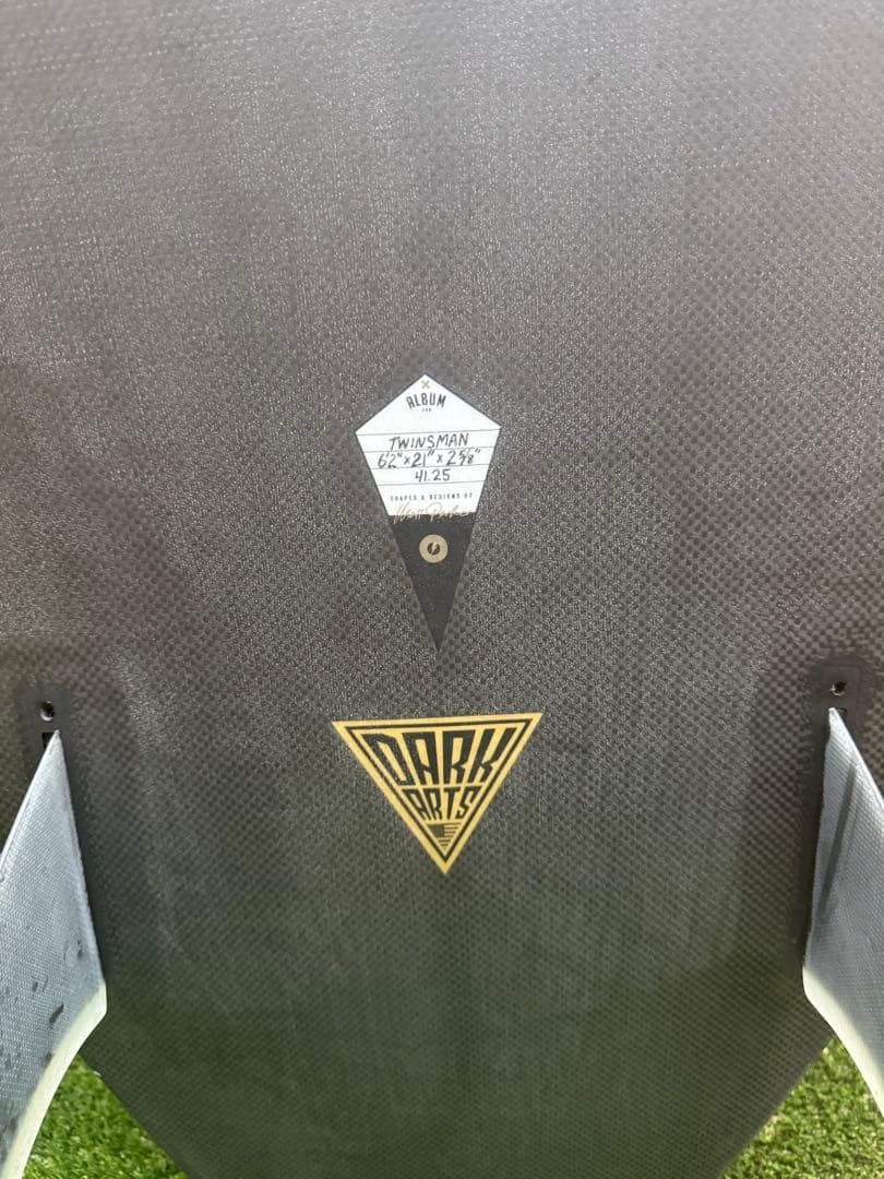 albumsurf twinsman 6'2 ダークアーツ　41l