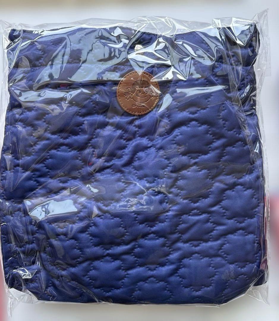 不二家ペコちゃんミルキーBOX 2026 ＋オマケ（卓上カレンダー＋ポーチ2個）