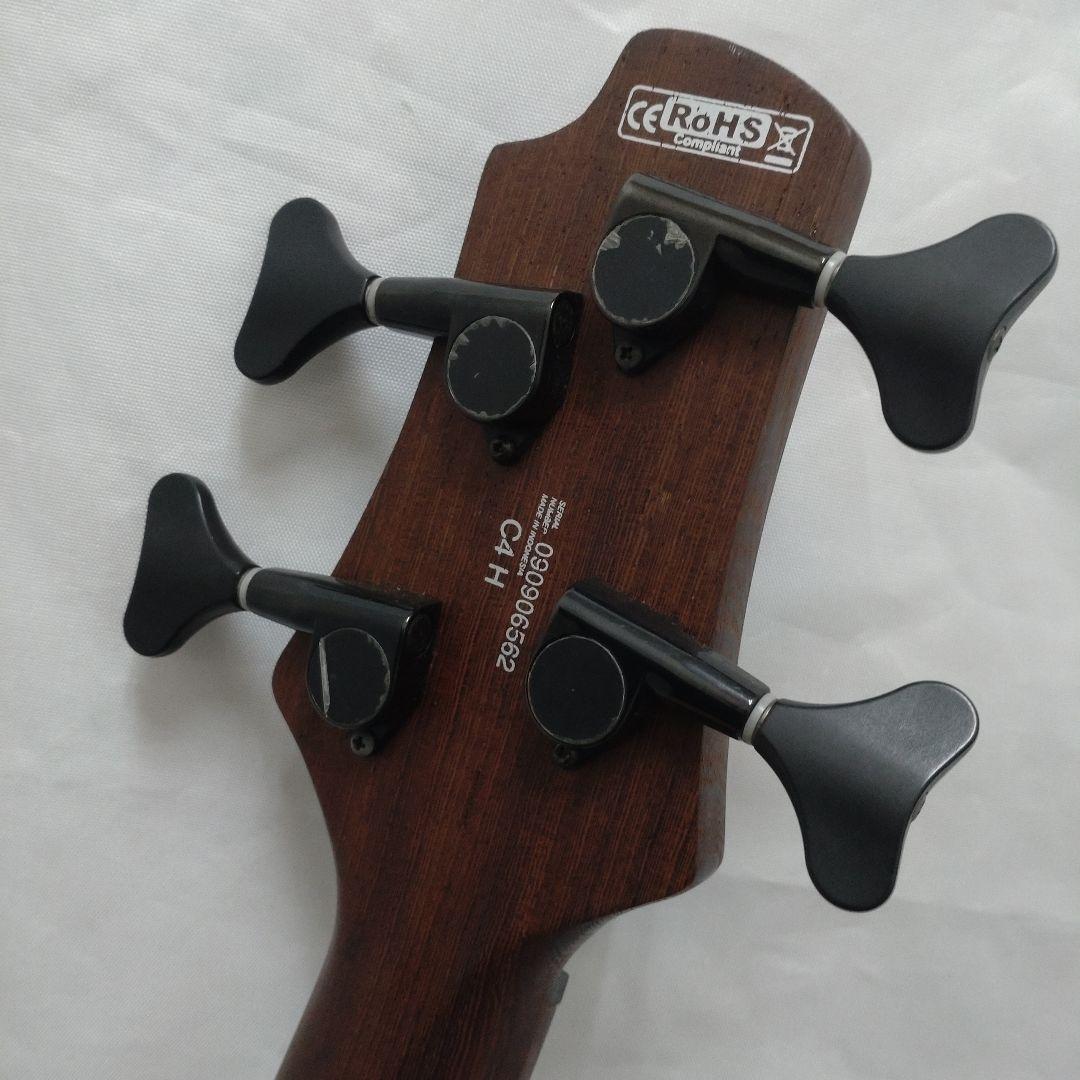 CORT C4H エレキベース