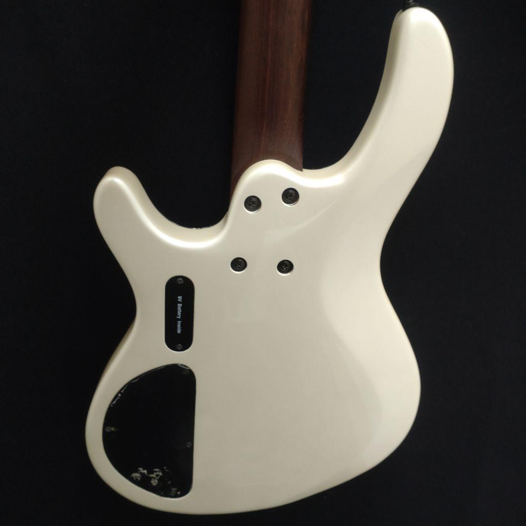 CORT C4H エレキベース