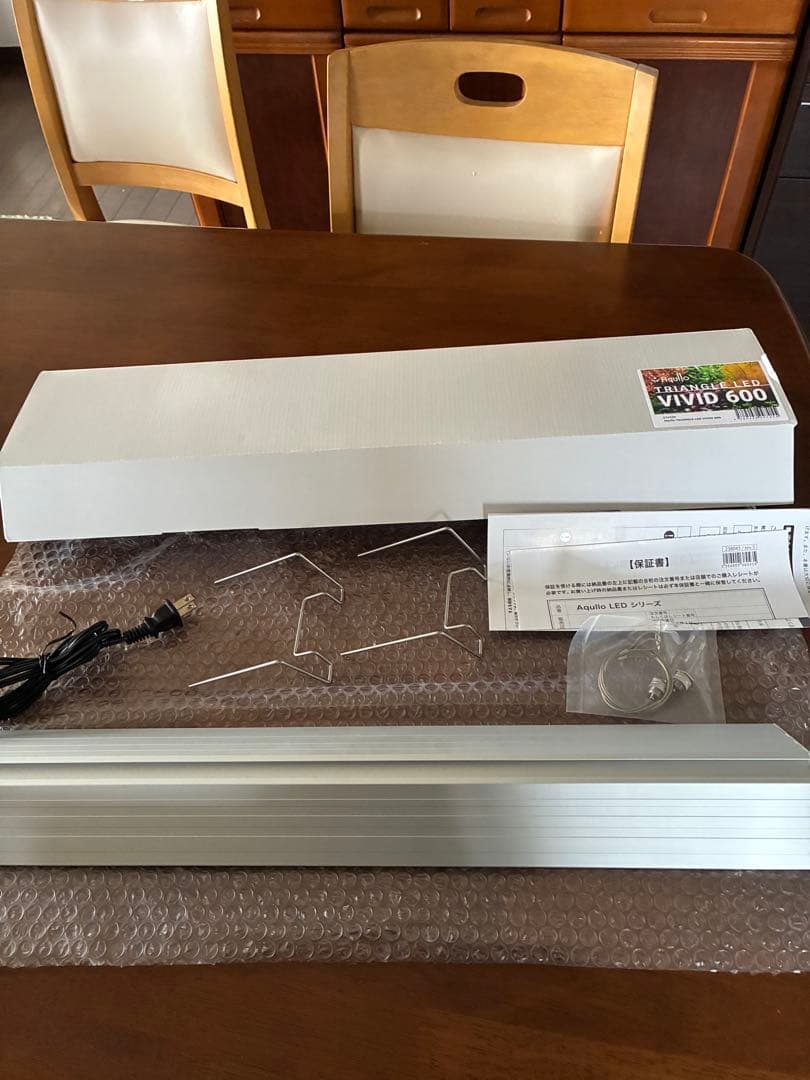 アクロトライアングルVIVID 600 LEDライト 本体