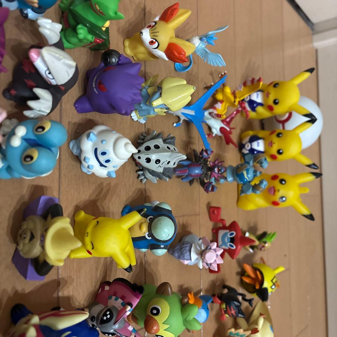 ポケモン指人形・ポケモンキッズ・モンコレなど合計280 バラ売り10体5000円