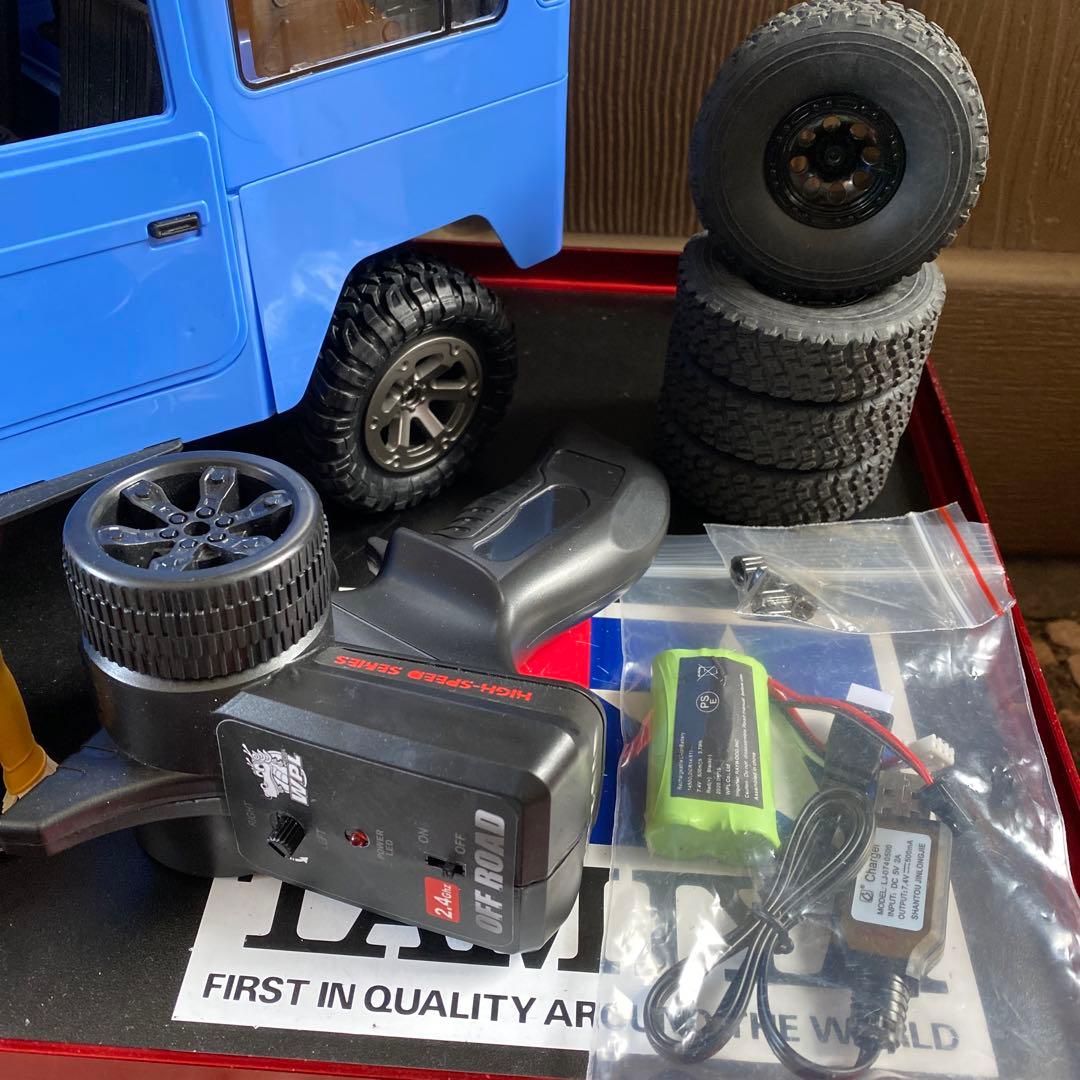 【送料込み】★WPL★C34ランクル完成品カスタム★ドライバーフィギュア付き★