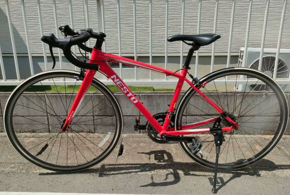 NESTO FALAD　赤　430　2022年11月購入