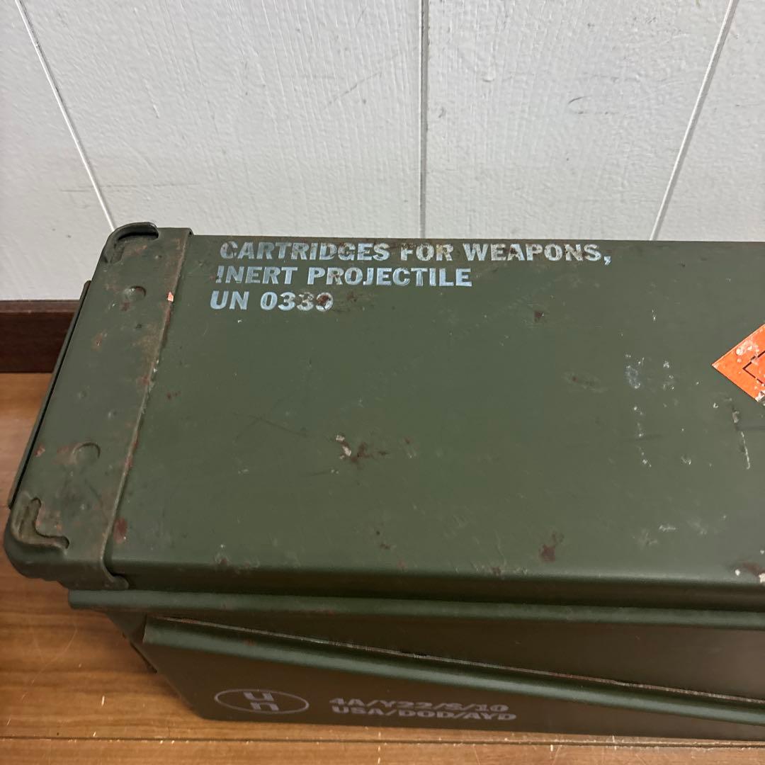 米軍　実物　AMMO BOX 40mm 32CARTRIDGES 弾薬箱