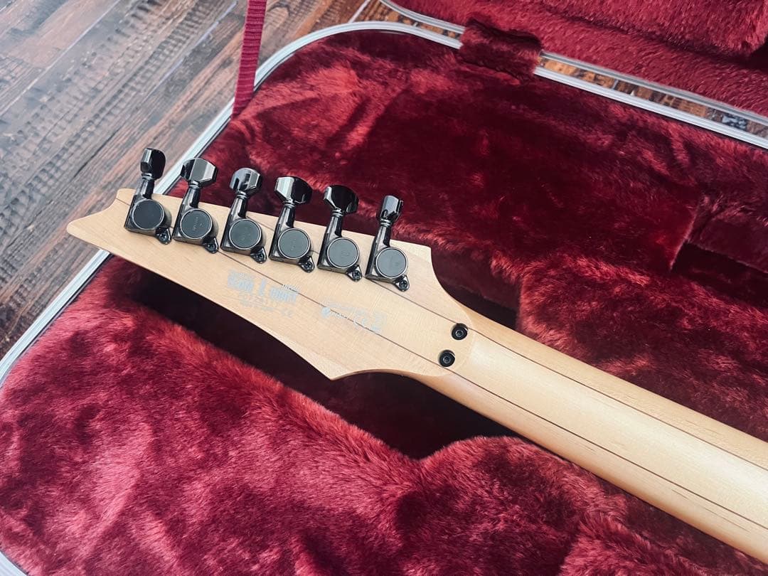 Ibanez JEM7V-WH スティーヴ・ヴァイ (EVOモディファイ)