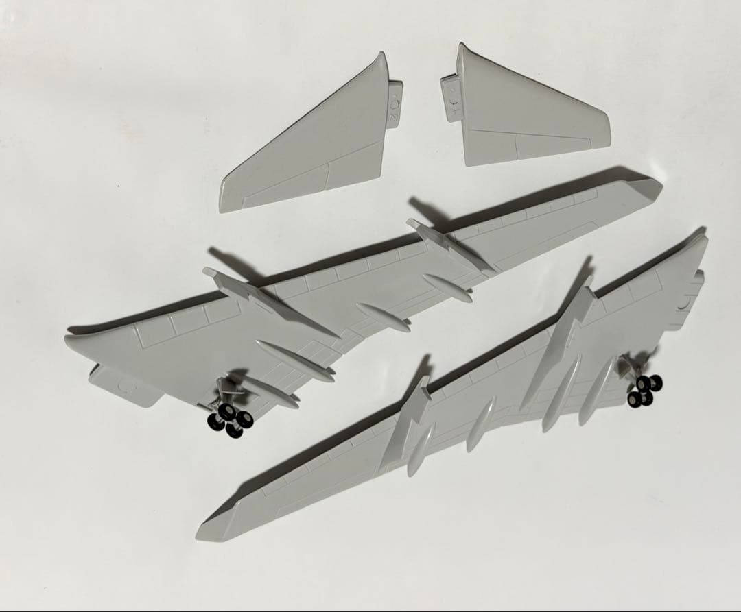 クロスウィング 1/200 B747-400 日本国政府専用機