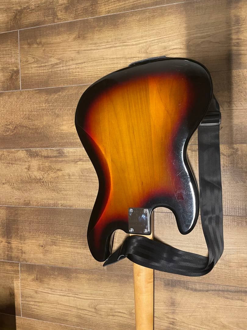 エレキベース サンバースト 20フレット