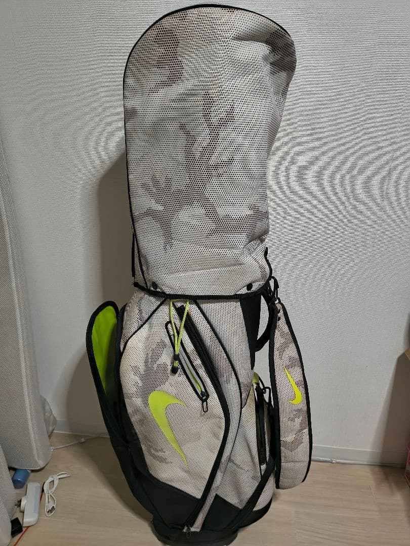 Nike カモフラージュ キャディバッグ