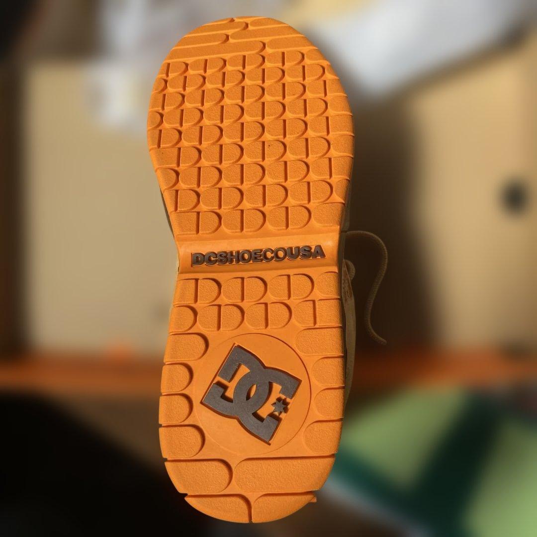 DC DSPS スニーカー ベージュ/ダークグレー/オレンジ 新品タグ付き