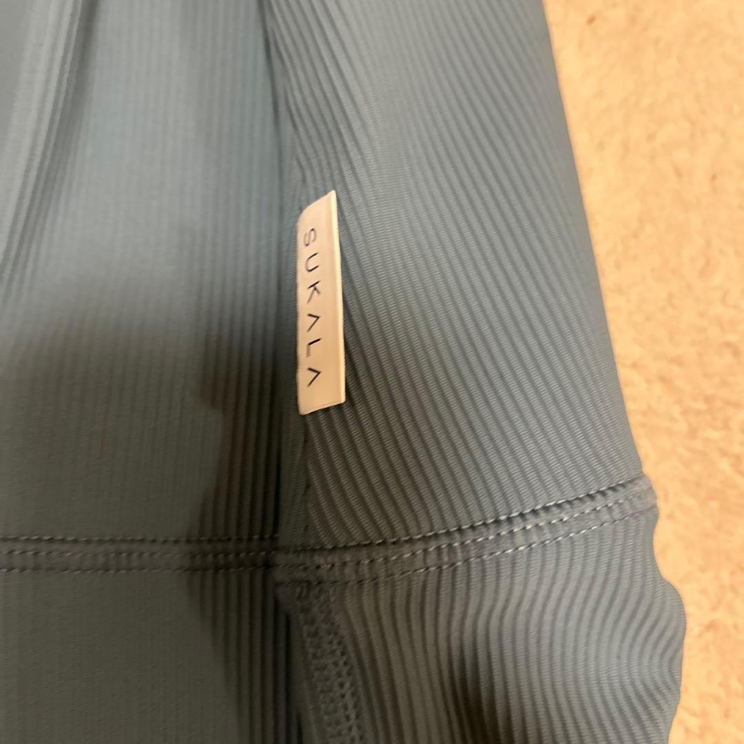 スカーラリブニットトレンカ　グリーン　L 新品