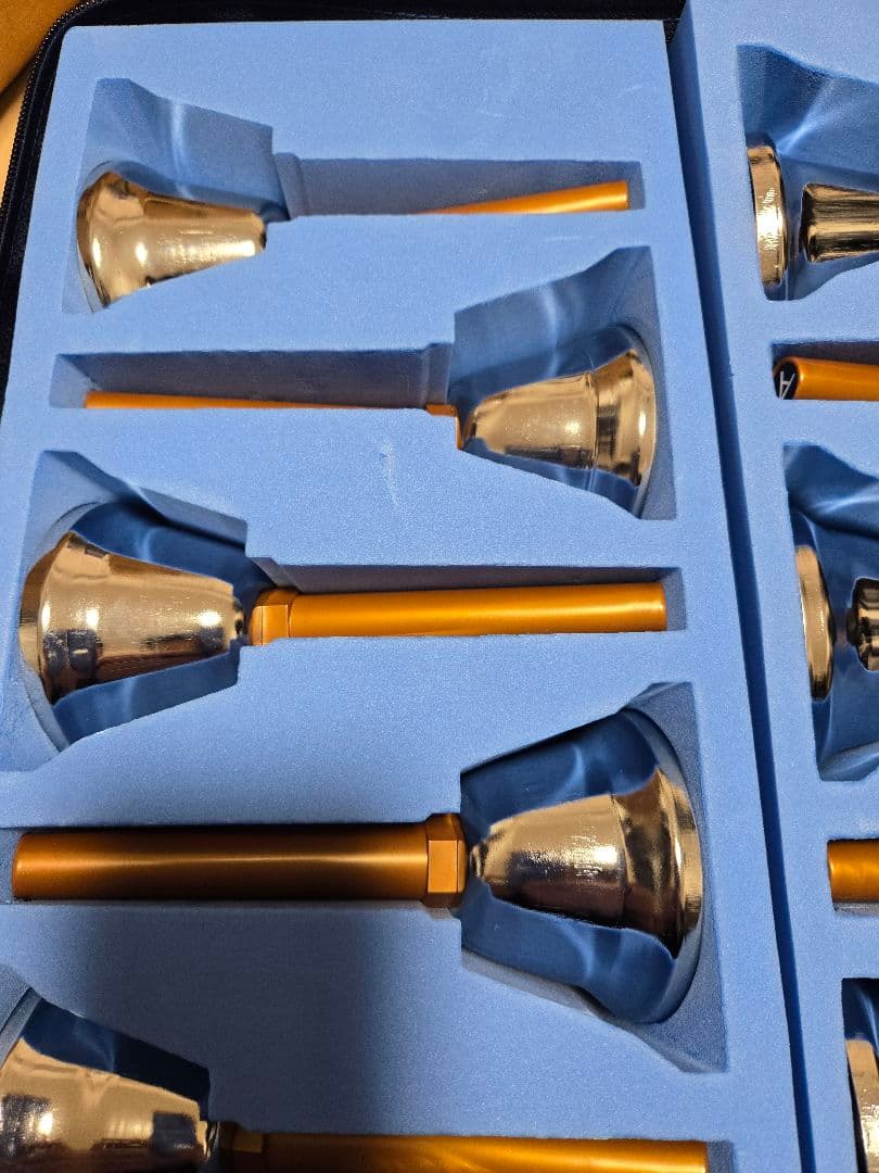 全音ミュージックベル・シルバー27音セットソフトケース付き