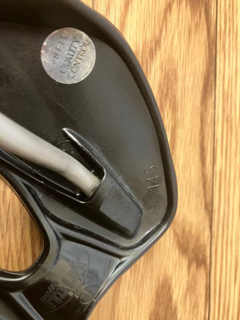 パーツ Selle Italia SLR boost superflow Ti316
