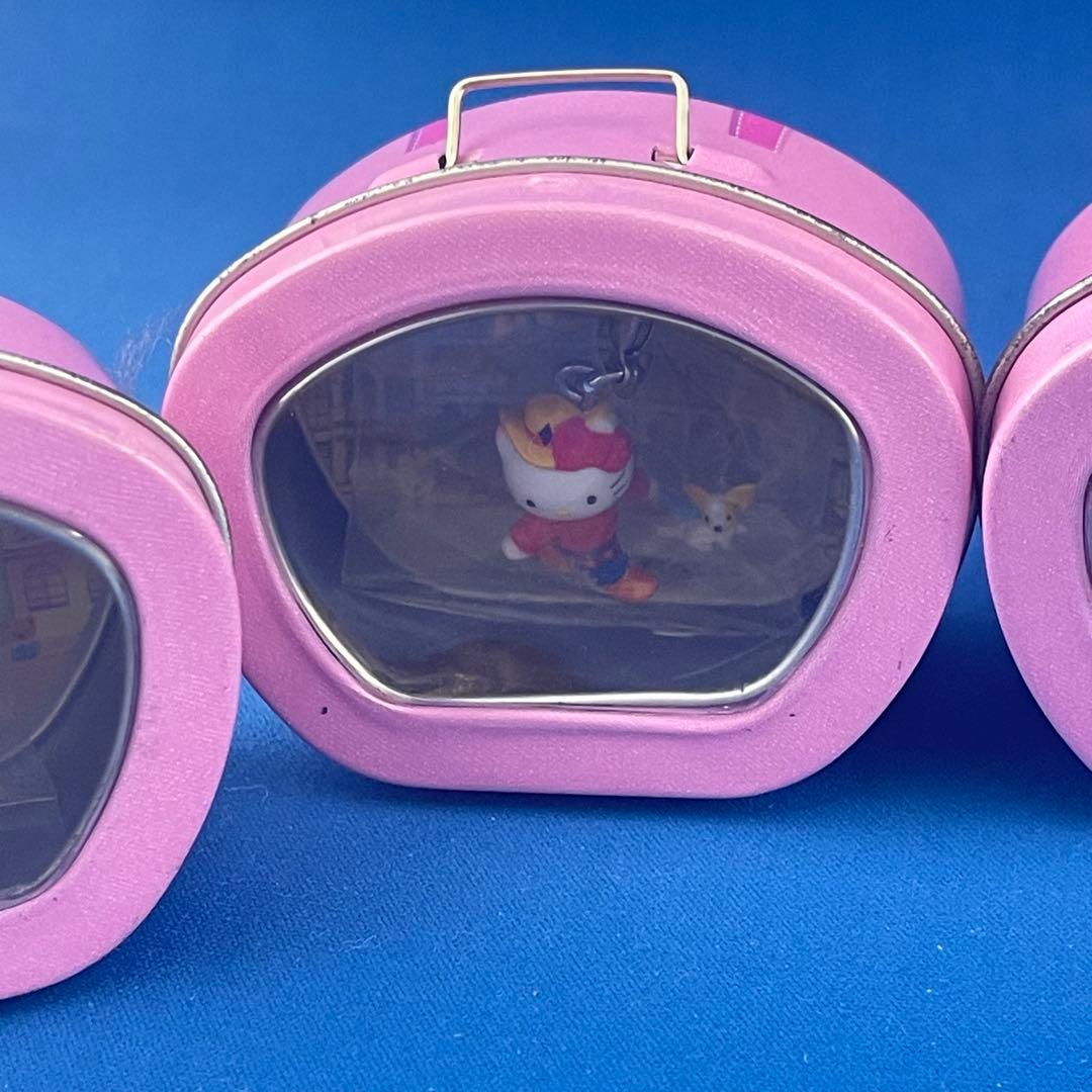 お*た様 レア　キティ　世界　子犬のお散歩　ファスナーマスコット　6セット　未使