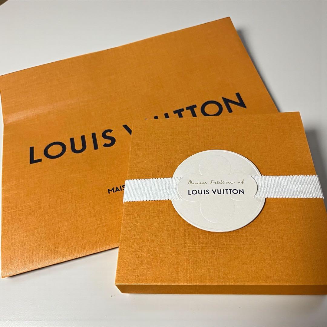 ルイヴィトン ウィスキーチョコ12個入 バレンタイン LOUIS VUITTON