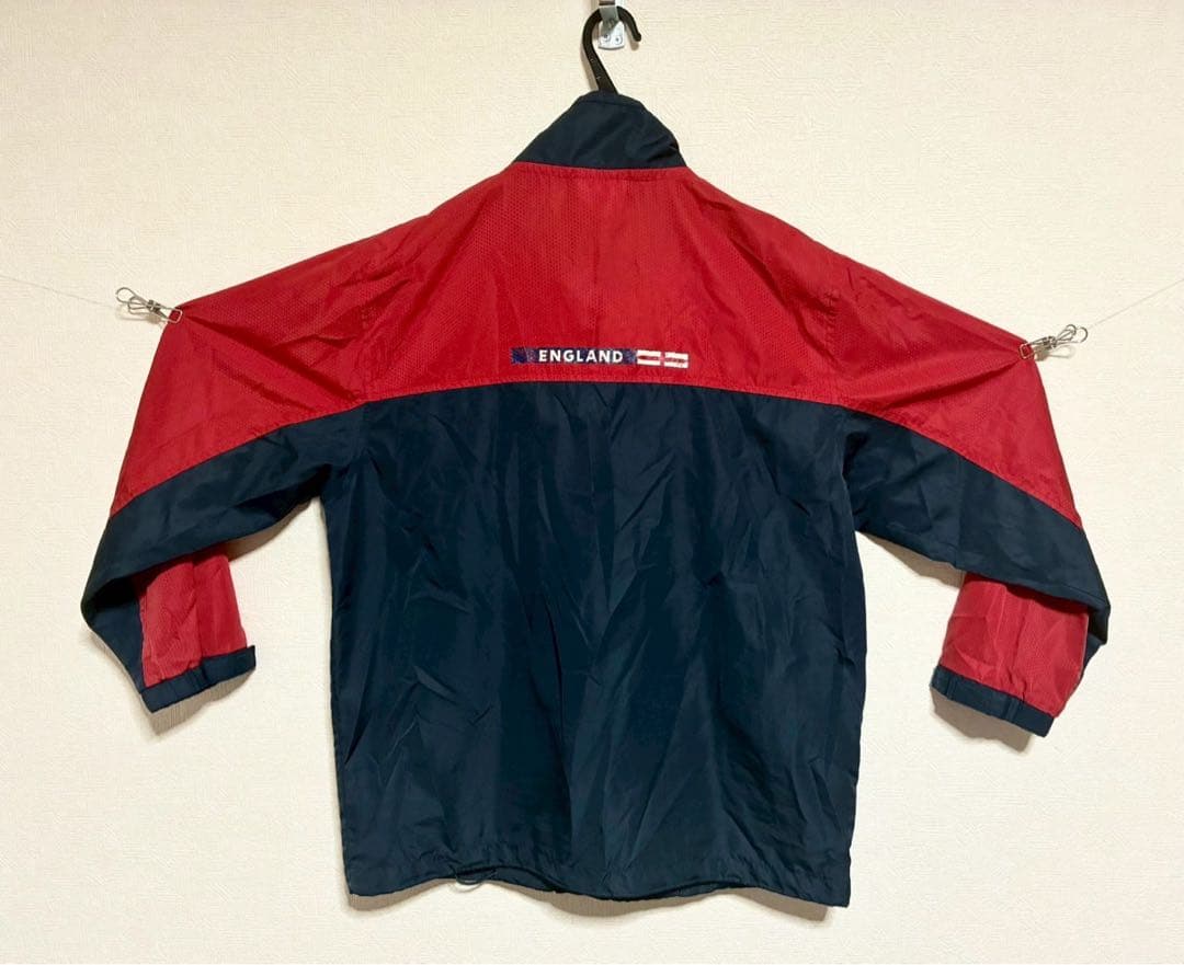 m649◆Umbro◆イングランド代表◆ウィンドブレーカー◆Mサイズ