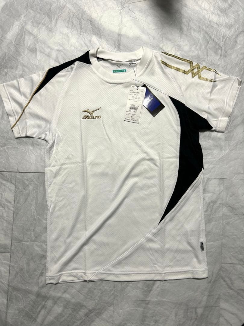 【新品】ミズノ クイックドライプラス ジャージ上下 （ソーラーカットTシャツ付）