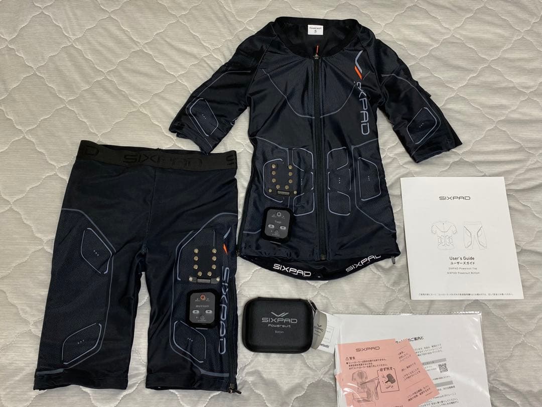美品•ほぼ未使用レディース　シックスパッド　パワースーツ　sixpad