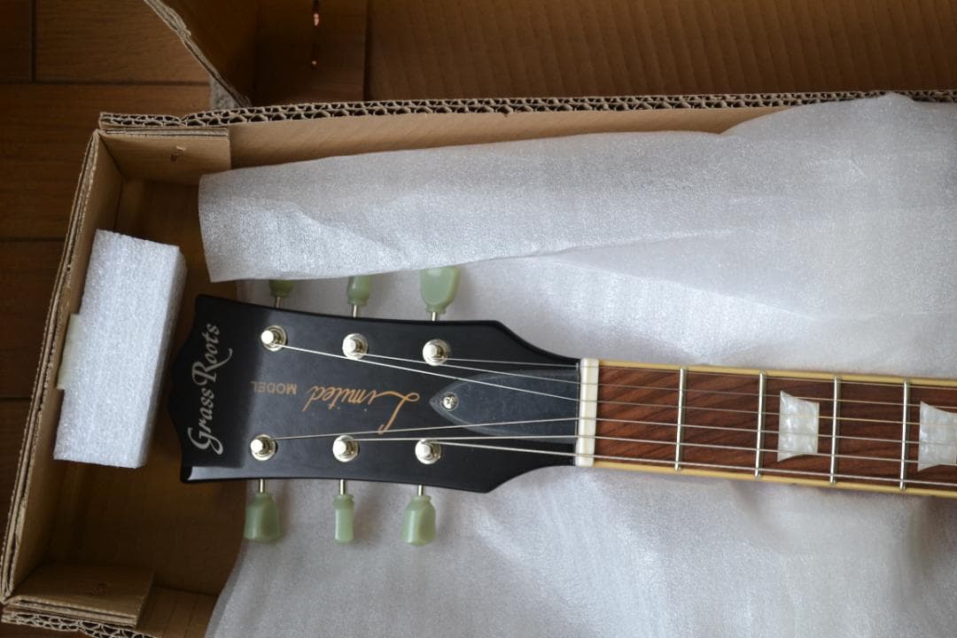 新品　GrassRoots（グラスルーツ）G-LP-60S CHS エレキギター