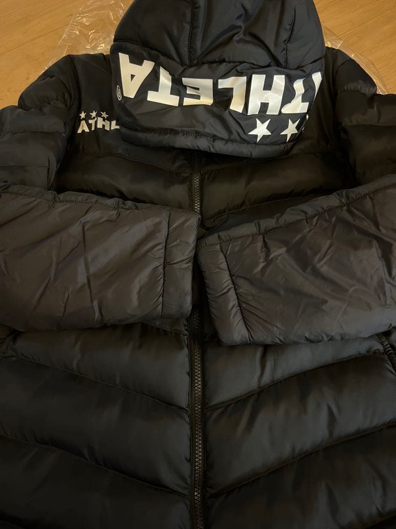 こ*う様 ATHLETA ブラック ダウンコート フード付き