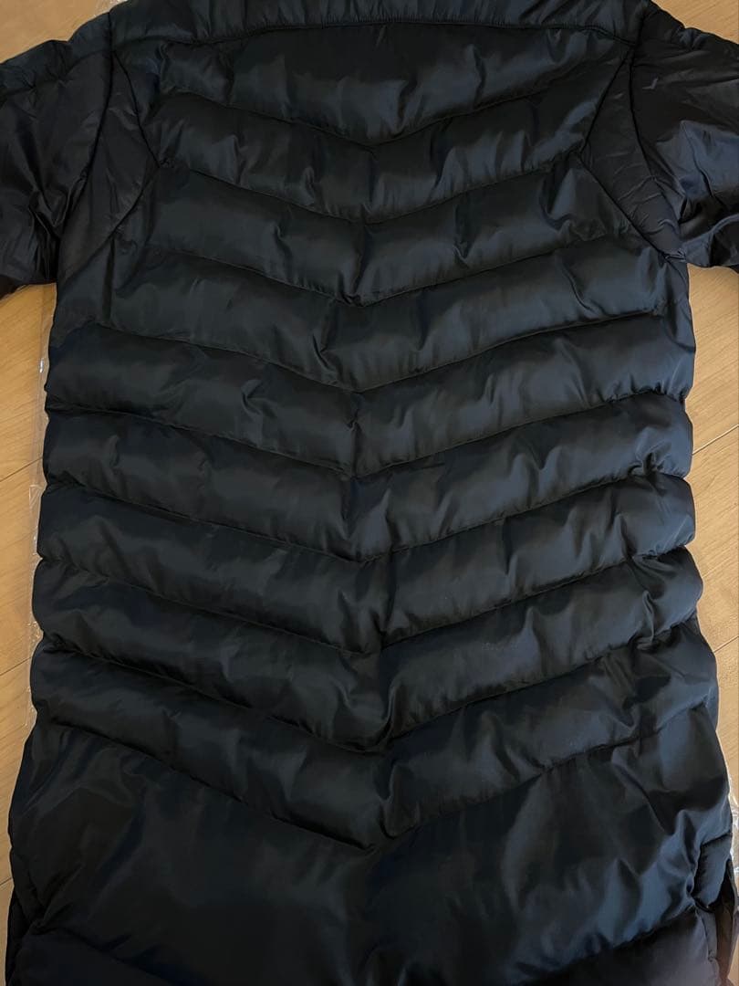 こ*う様 ATHLETA ブラック ダウンコート フード付き