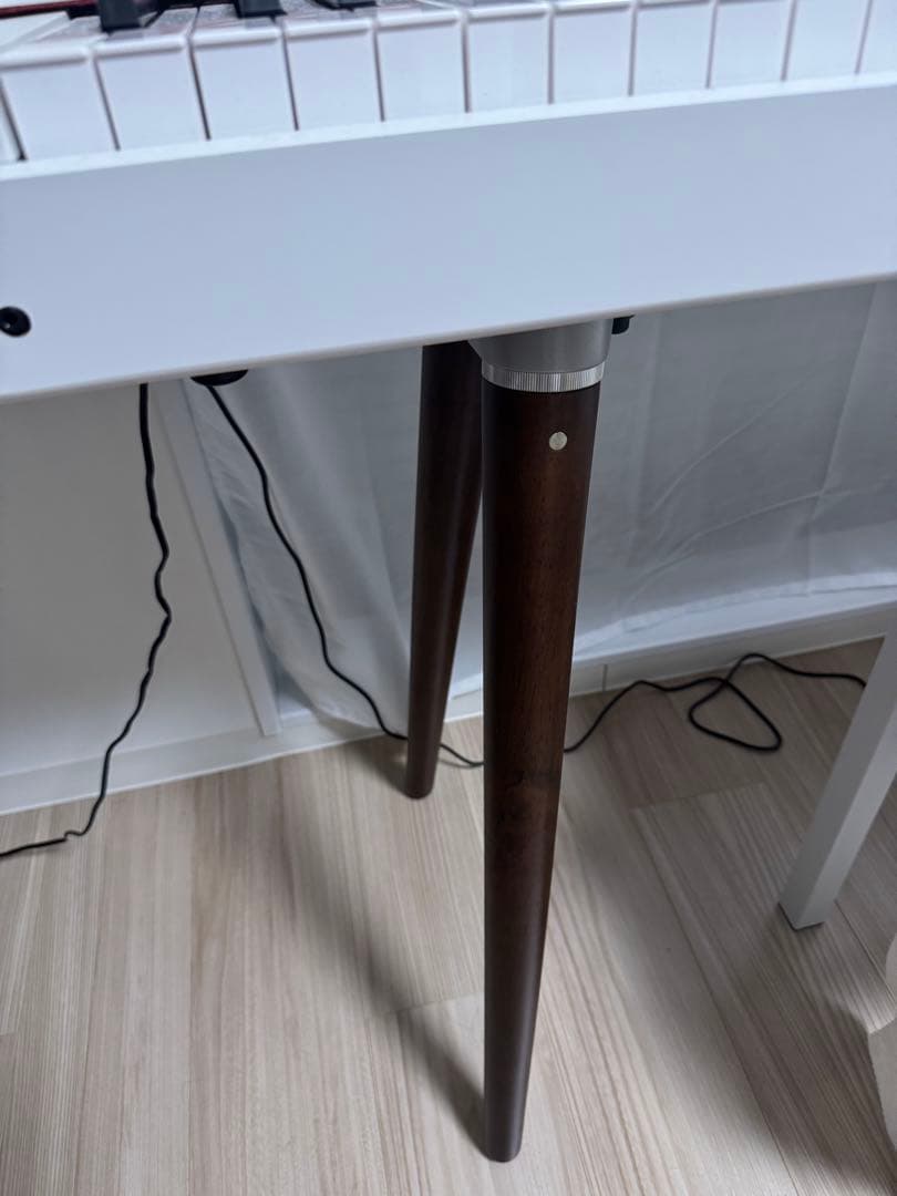 KORG D1 White 電子ピアノ ST-WLスタンド付き