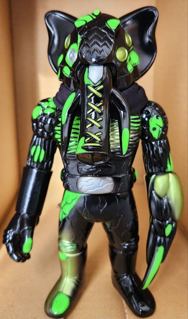 NEO ONE　エレマックス　ソフビ　リアルヘッド　真頭玩具　ネオワン