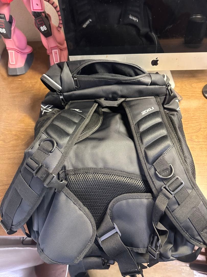 2XU トライアスロン　トランジションバック