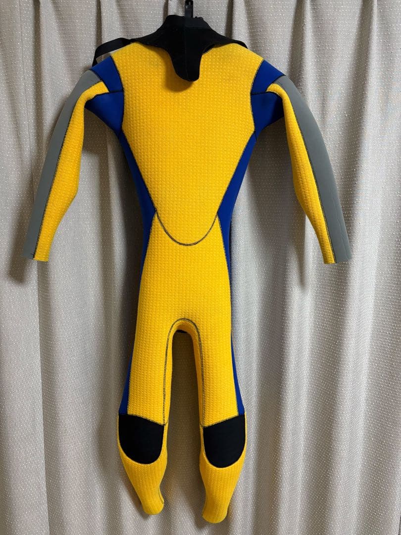 HOTLINE(ホットライン)5×3mm セミドライ メンズ Mサイズ