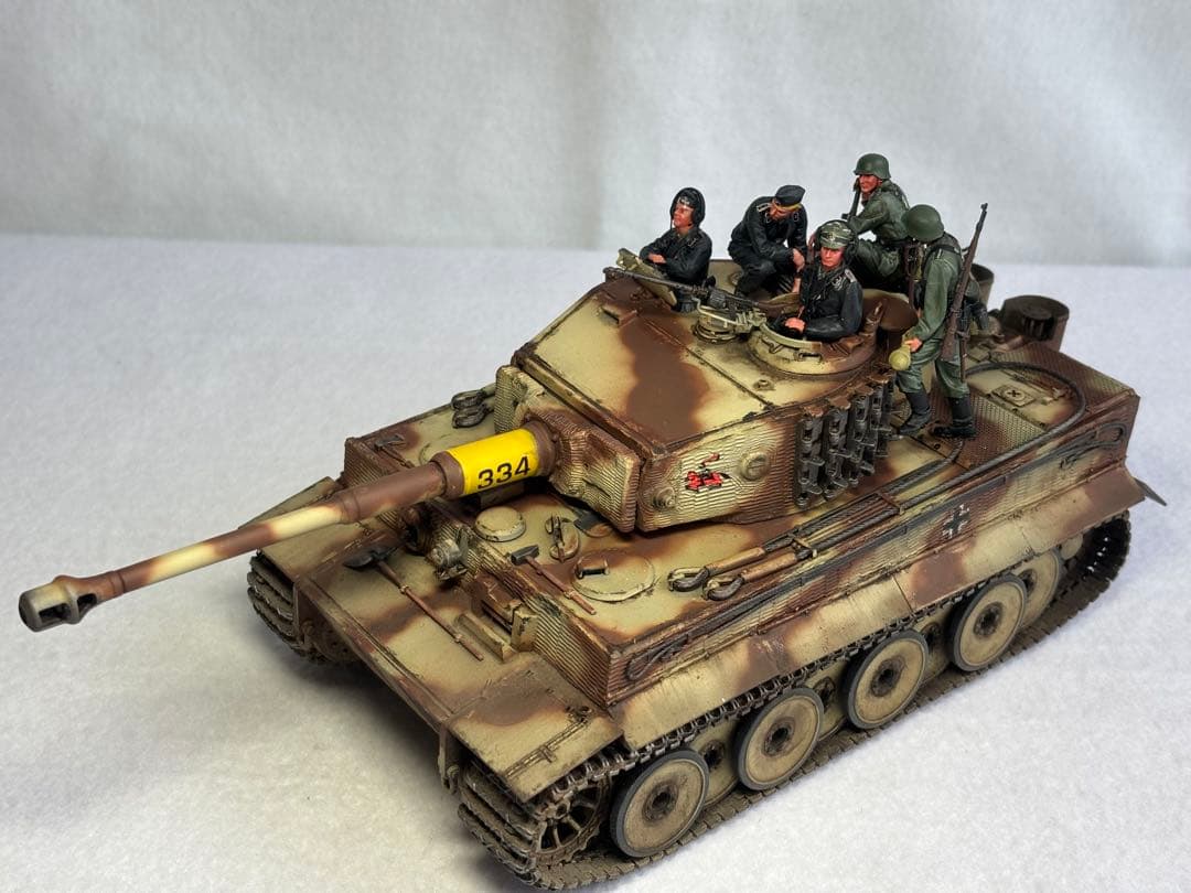 1／３５ドイツ陸軍タイガー1重戦車プラモデル完成品