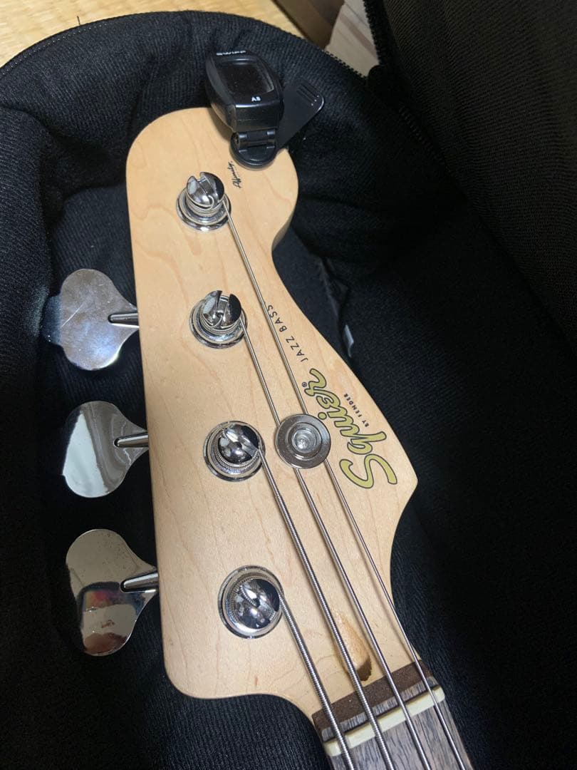 Squier エレクトリックベース ミントグリーン