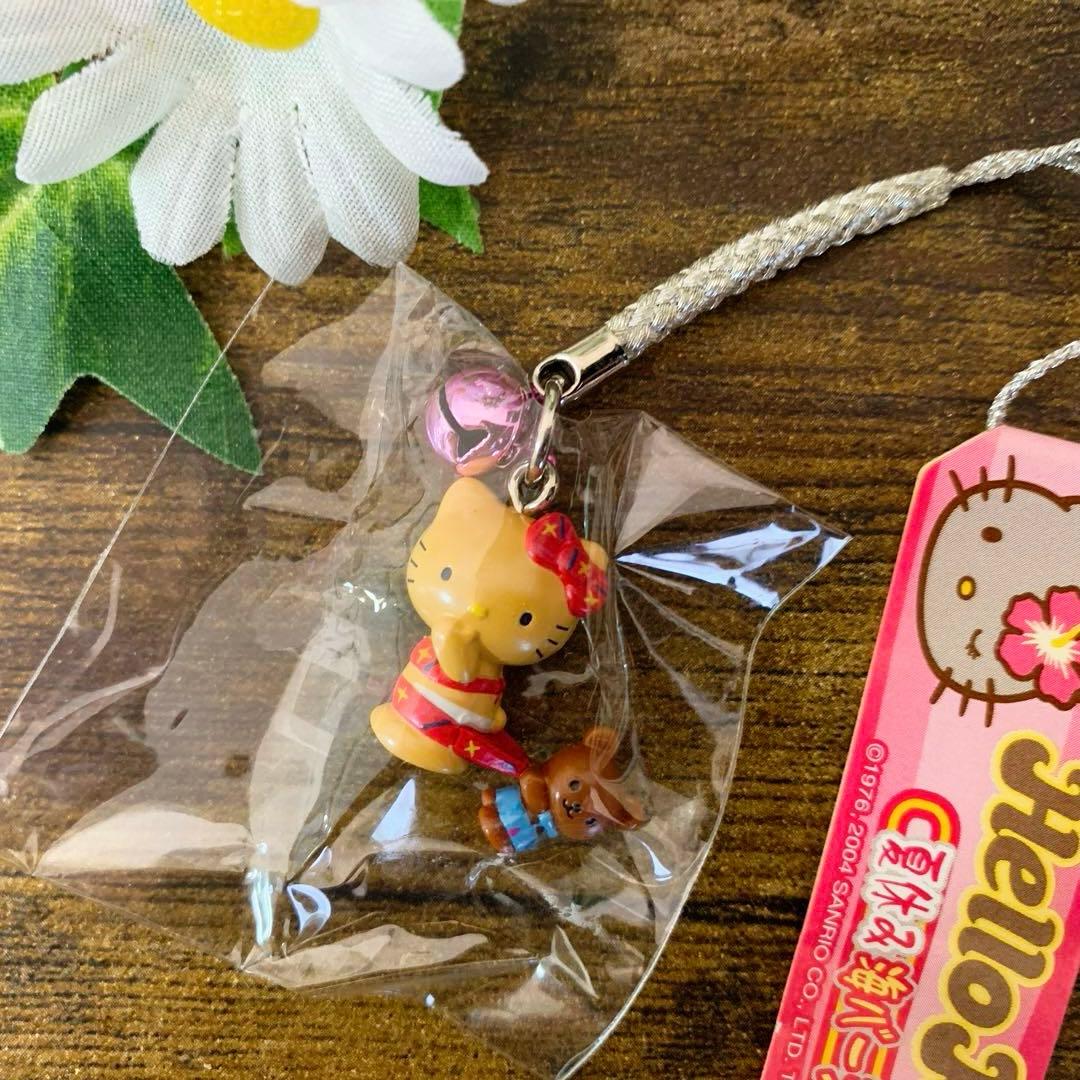 レア　夏休み海バージョン　ハローキティ日焼け　水着　クマ　根付けストラップ　希少