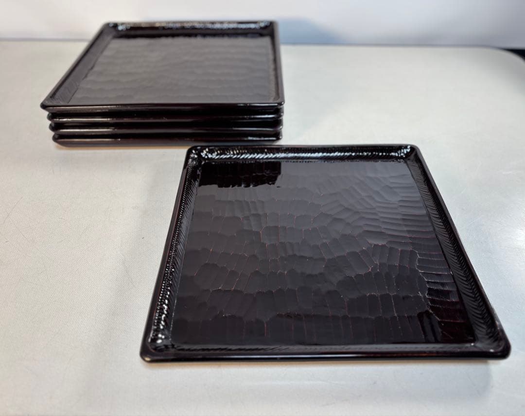 アンティーク　讃岐彫　古い松材のくり貫き角盆(四方盆)5枚セット　②