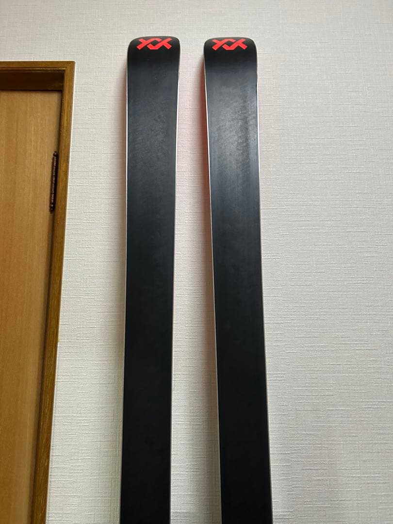 【リフト４回滑走美品】VOLKL フォルクル RACETIGER GS 193