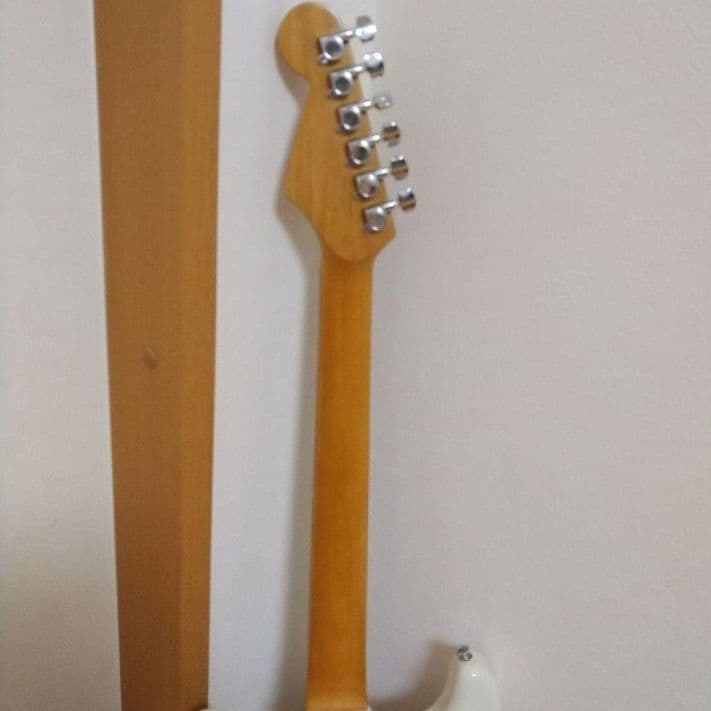 フォトジェニック　ストラトキャスター　美品