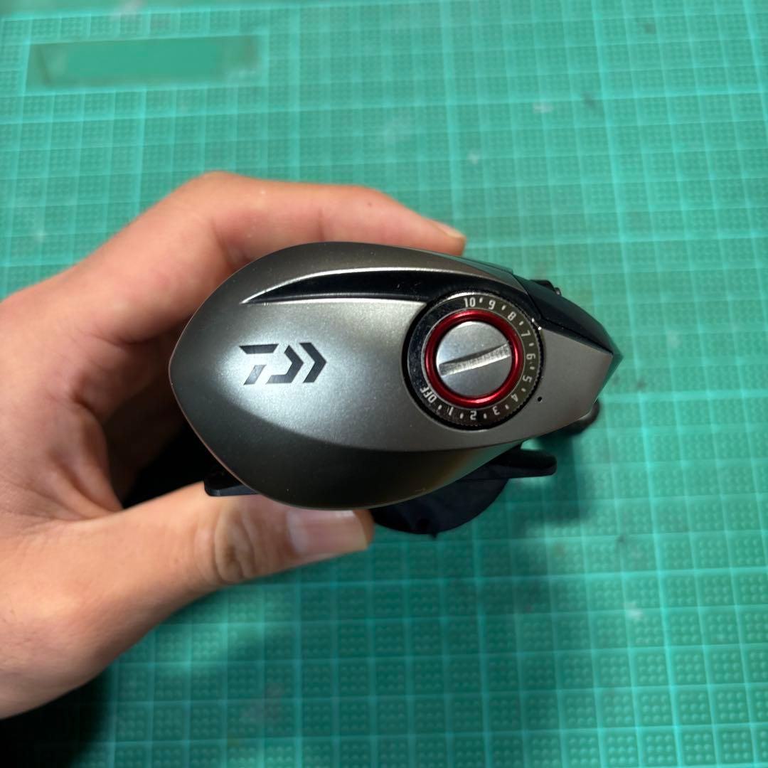 リール Daiwa SV LIGHT LTD6.3L-TN