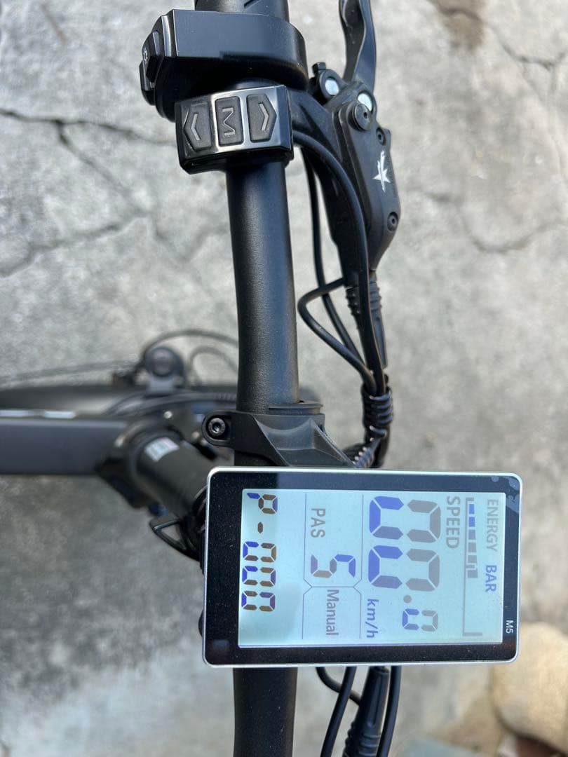 自転車用デジタルスピードメーター